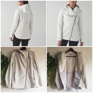 Lululemon Cozy Up Buttercup Sherpa Jacket - Heathered Silver Spoon - Size 12